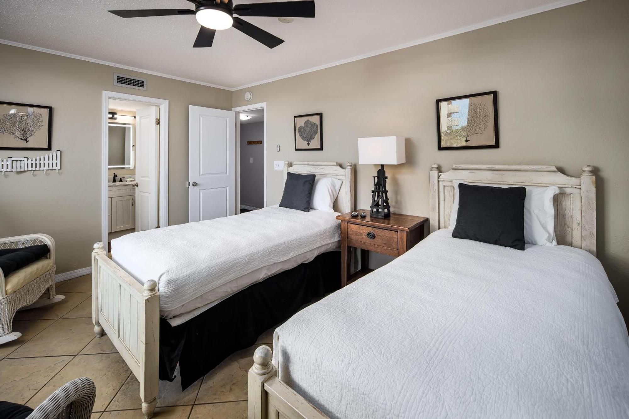 Nautilus 1201 - Gulf Front 2 Bedroom Huge Wrap Around Balcony 2Nd Floor! Fort Walton Beach Buitenkant foto